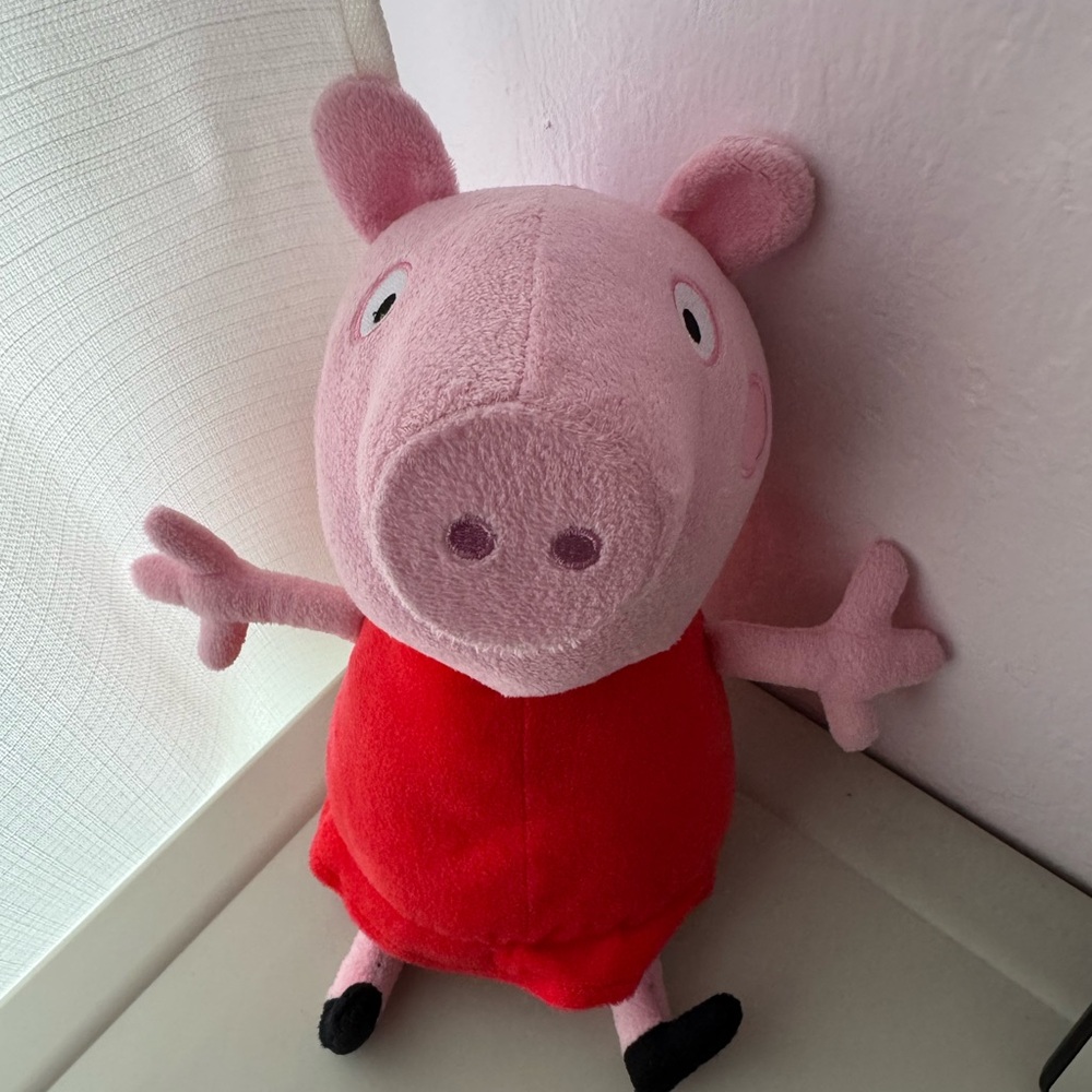 Peppa Pig Plush Toy - Pink and Red